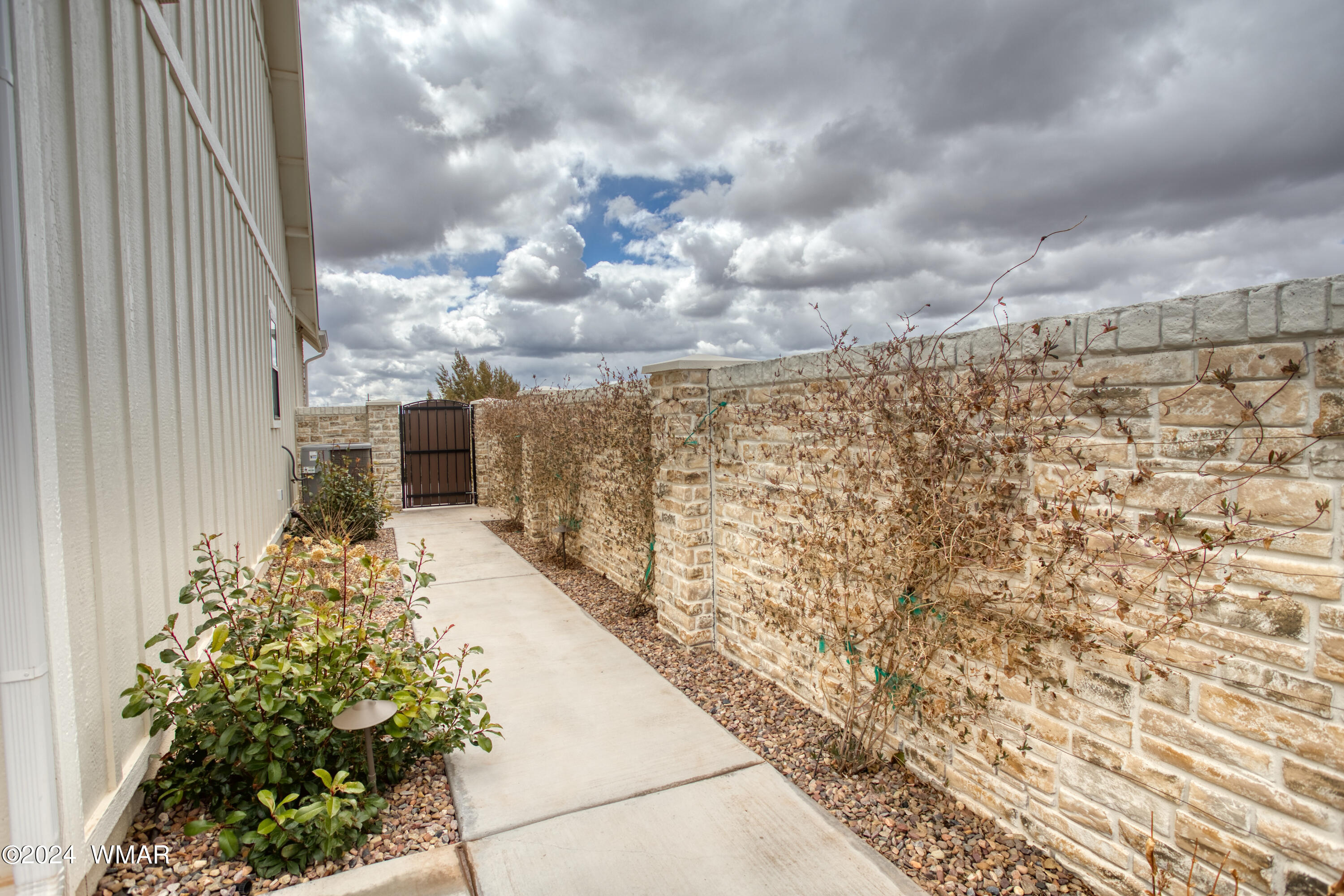 1890 Prairie Road Snowflake, AZ 85937 - Photo 61 of 64 West side of house