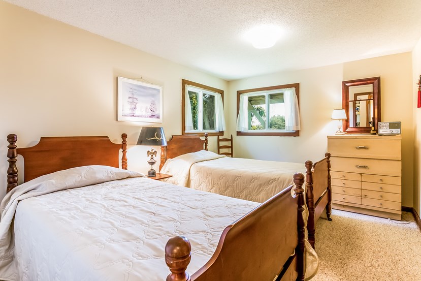 168 East Beach Road Charlestown, RI 02813 - Photo 13 of 25