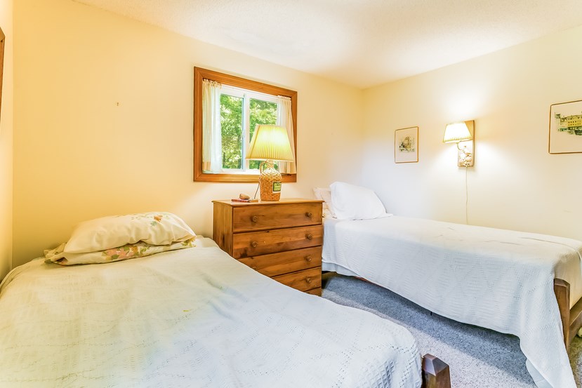 168 East Beach Road Charlestown, RI 02813 - Photo 15 of 25