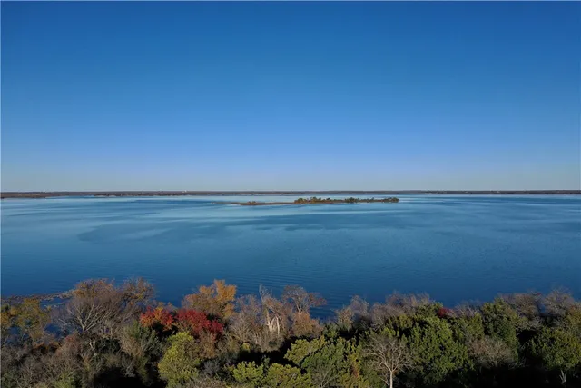 $875,000 | 321 County Road 1630, Clifton, TX 76634