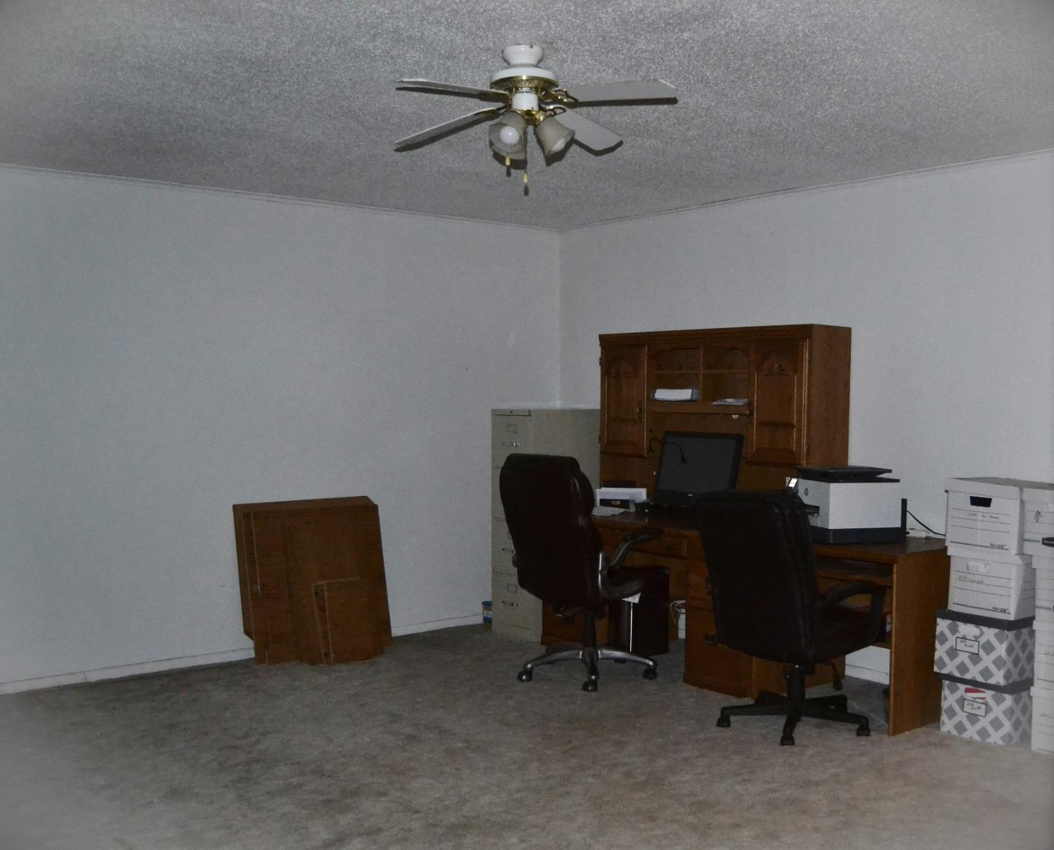 1120 County Road 80 Plainview, TX 79072 - Photo 37 of 47 Basement - perfect for a 3rd bedroom