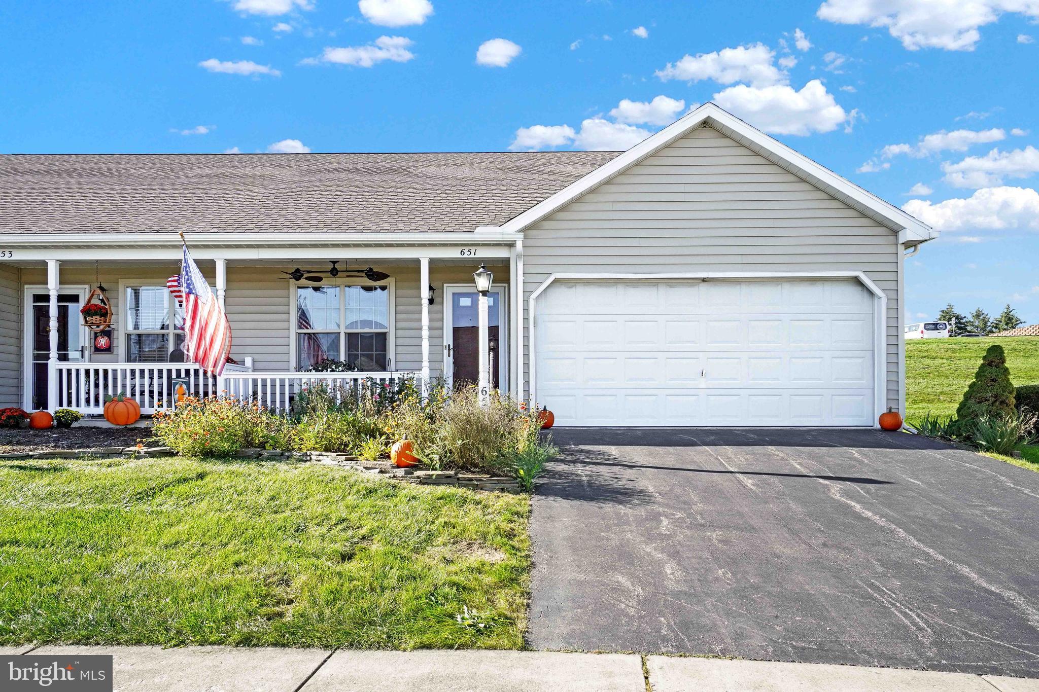 651 Hayley Road York, PA 17404 - Photo 5 of 19 Gallery Image 5