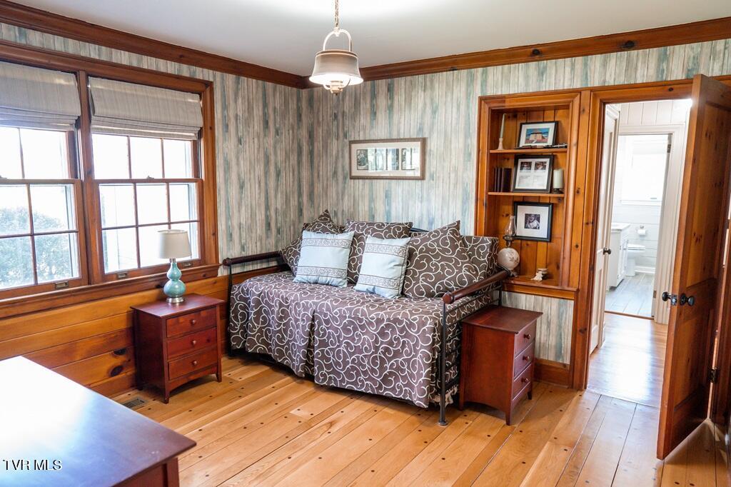100 Earlway Road Bristol, TN 37620 - Photo 23 of 45 32 Earlway-32