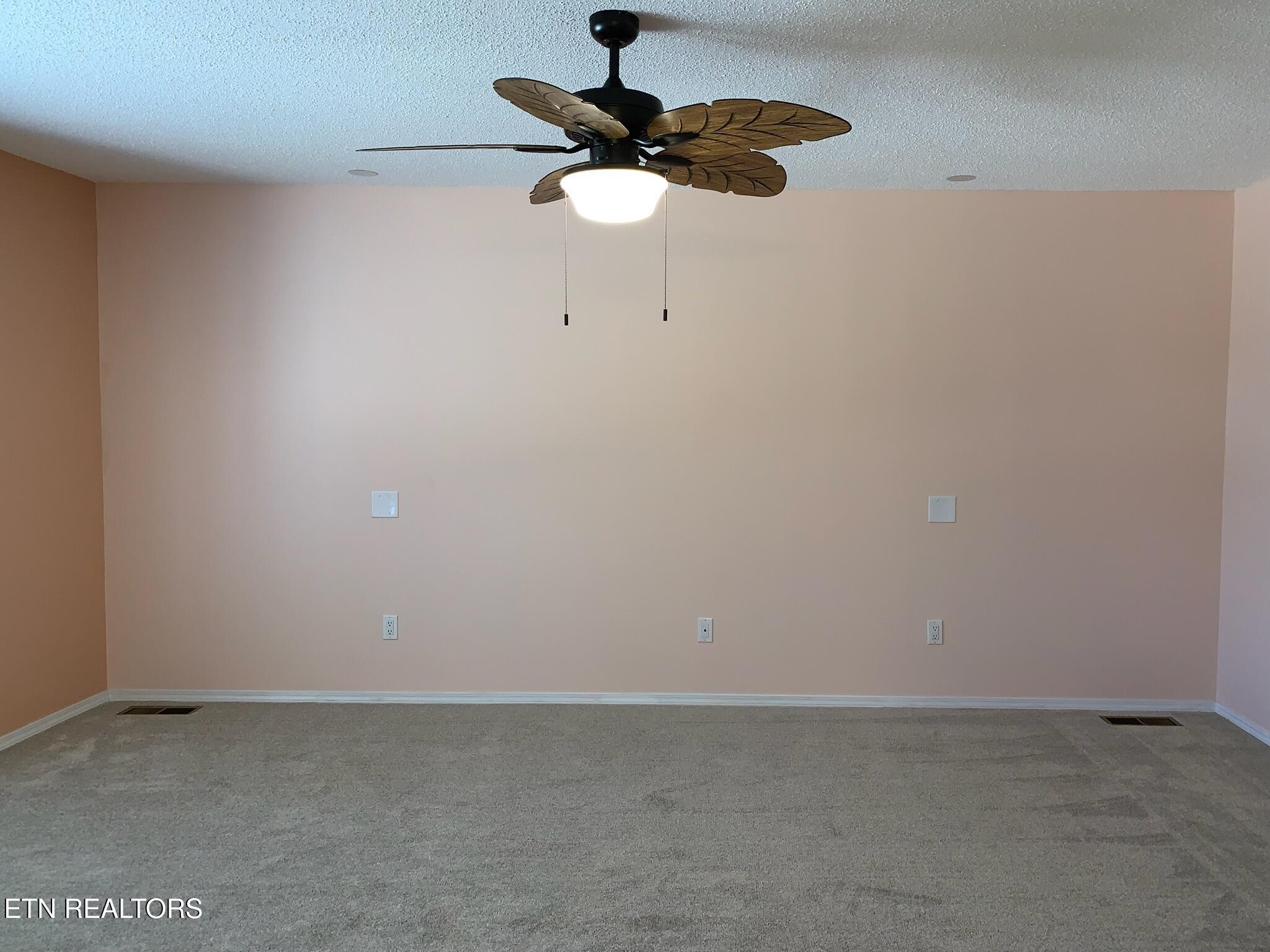 212 Tooweka Lane Loudon, TN 37774 - Photo 35 of 52 master bedroom
