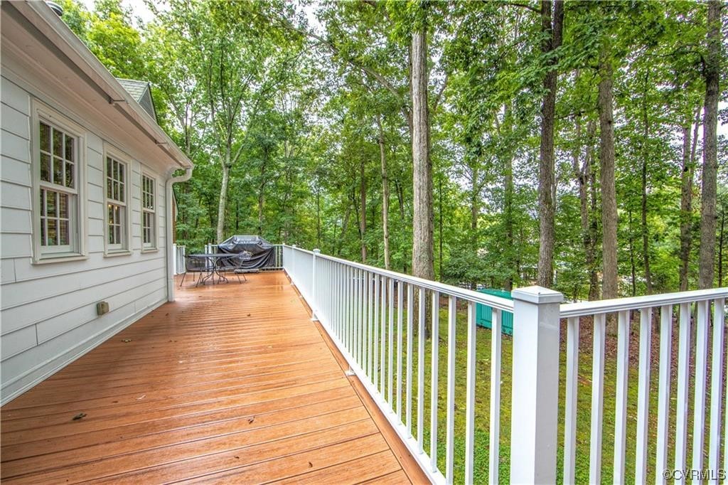 2306 Cranborne Road Midlothian, VA 23113 - Photo 21 of 23 a view of balcony with chairs and wooden fence