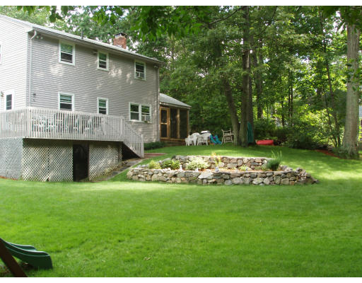 38 Chandler Road Burlington, MA 01803 - Photo 5 of 11 Gallery Image 5
