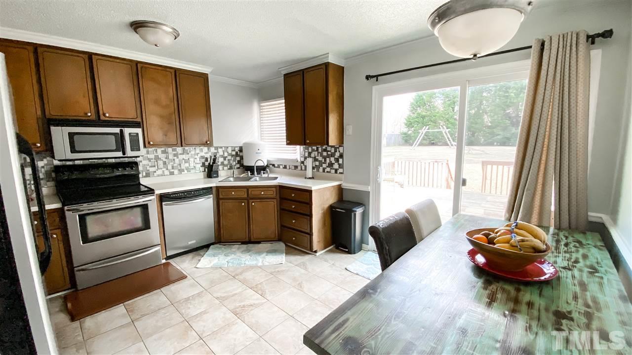 435 Allen Road Clayton, NC 27520 - Photo 11 of 25 Gallery Image 11