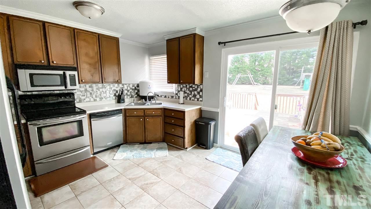 435 Allen Road Clayton, NC 27520 - Photo 8 of 25 Gallery Image 8