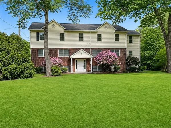 $479,000 | 894 East Street, Unit 3, Walpole, MA 02081