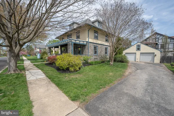 $649,900 | 457 Penn Avenue, Drexel Hill, PA 19026