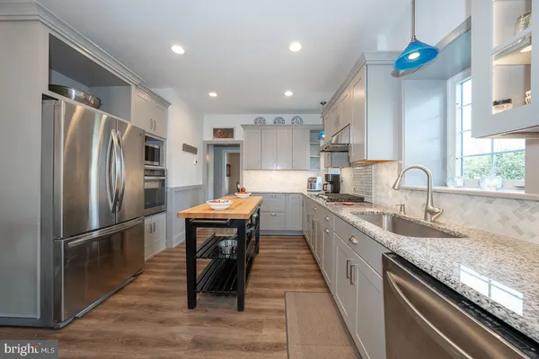 $649,900 | 457 Penn Avenue, Drexel Hill, PA 19026