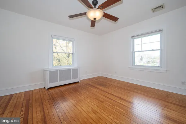 $649,900 | 457 Penn Avenue, Drexel Hill, PA 19026