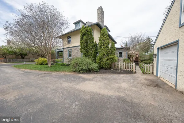 $649,900 | 457 Penn Avenue, Drexel Hill, PA 19026