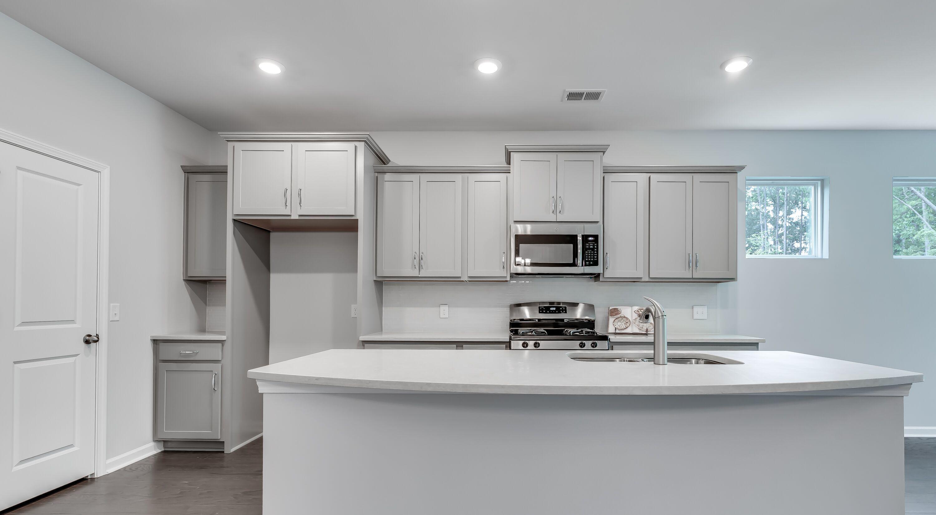 120 Alpine Road Summerville, SC 29485 - Photo 2 of 40 Kitchen