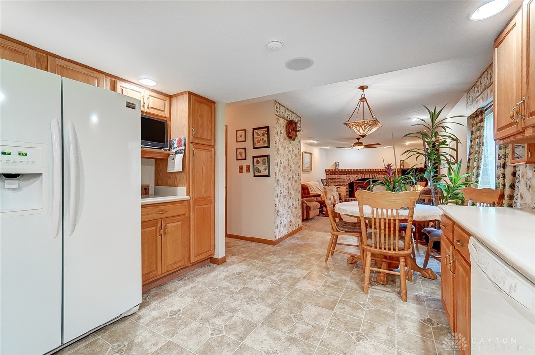 5836 Rockingham Drive Centerville, OH 45429 - Photo 15 of 41 Gallery Image 15