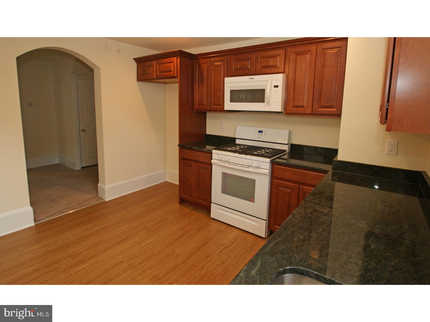1208 Huntingdon Road Abington, PA 19001 - Photo 7 of 25