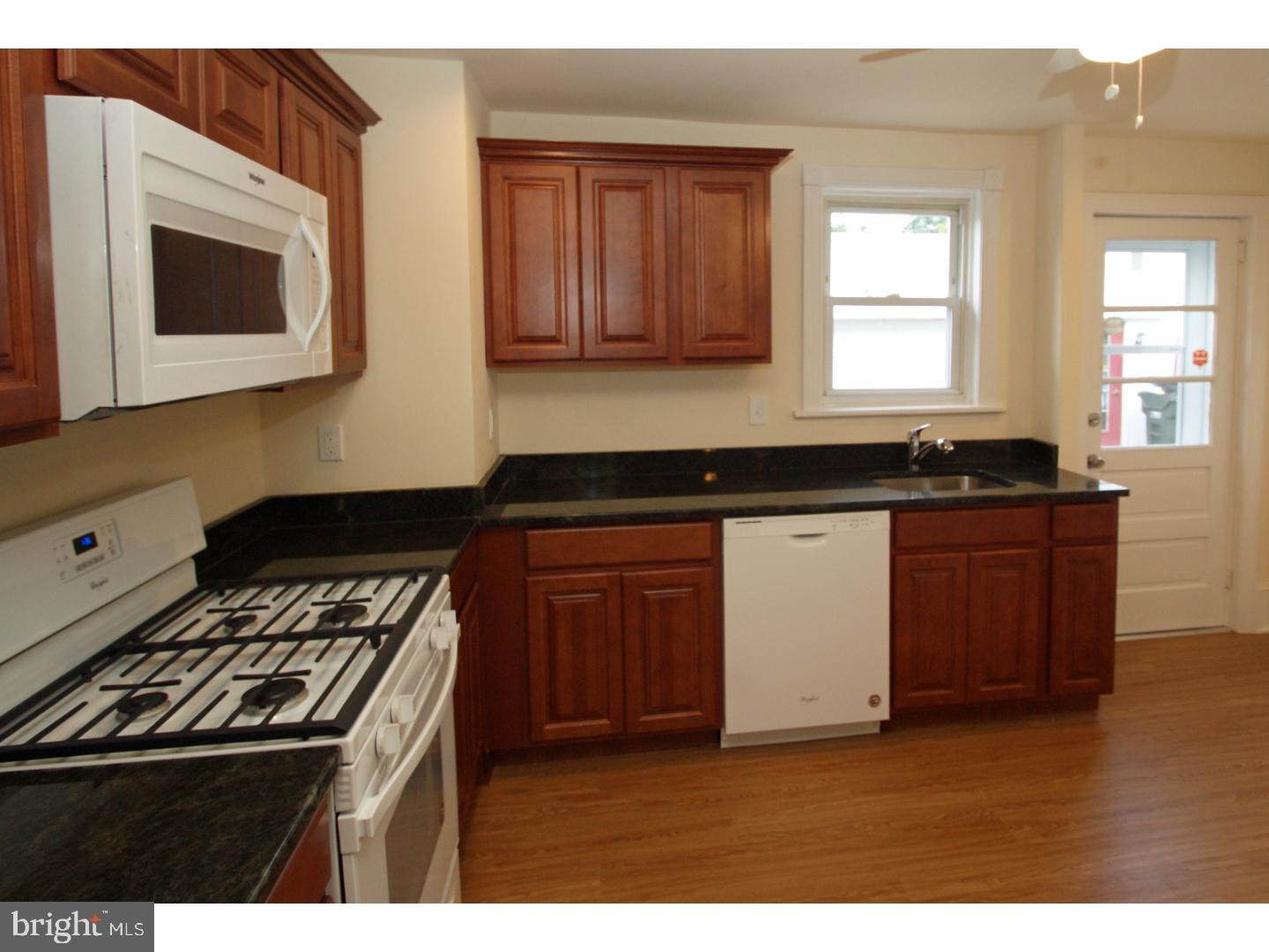 1208 Huntingdon Road Abington, PA 19001 - Photo 8 of 25