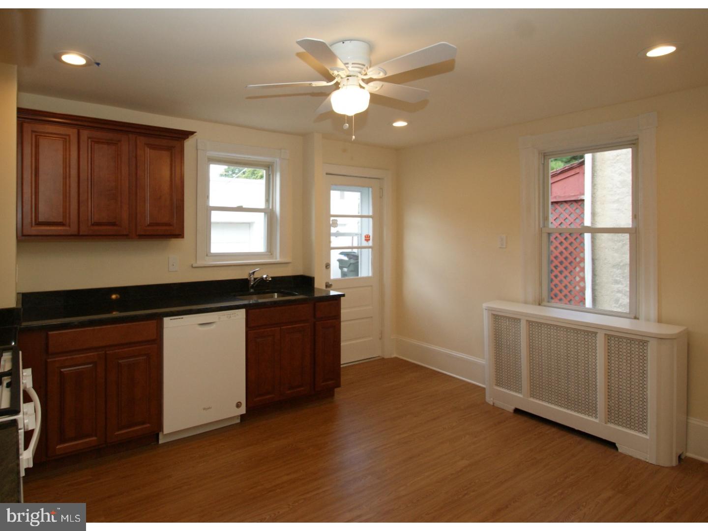 1208 Huntingdon Road Abington, PA 19001 - Photo 9 of 25