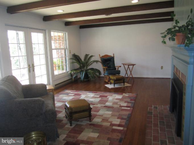 10330 3 Doctors Road Dunkirk, MD 20754 - Photo 27 of 30 Family Room