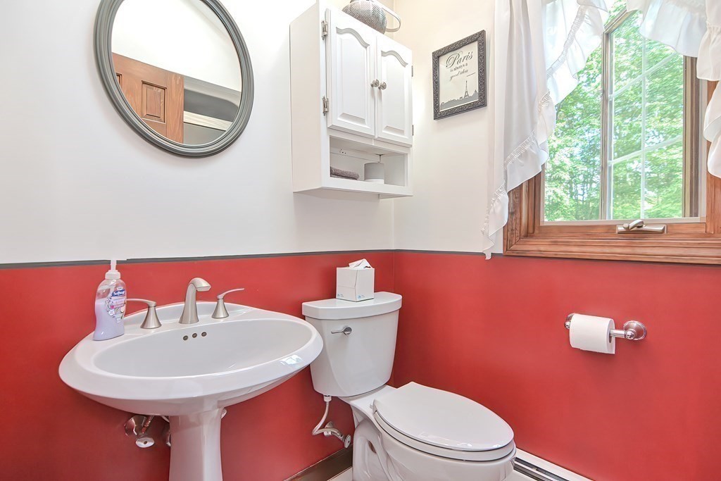 135 Gardner Road Winchendon, MA 01475 - Photo 19 of 27 Gallery Image 19