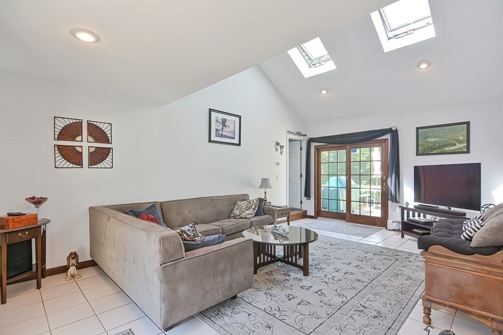 135 Gardner Road Winchendon, MA 01475 - Photo 22 of 27 Gallery Image 22