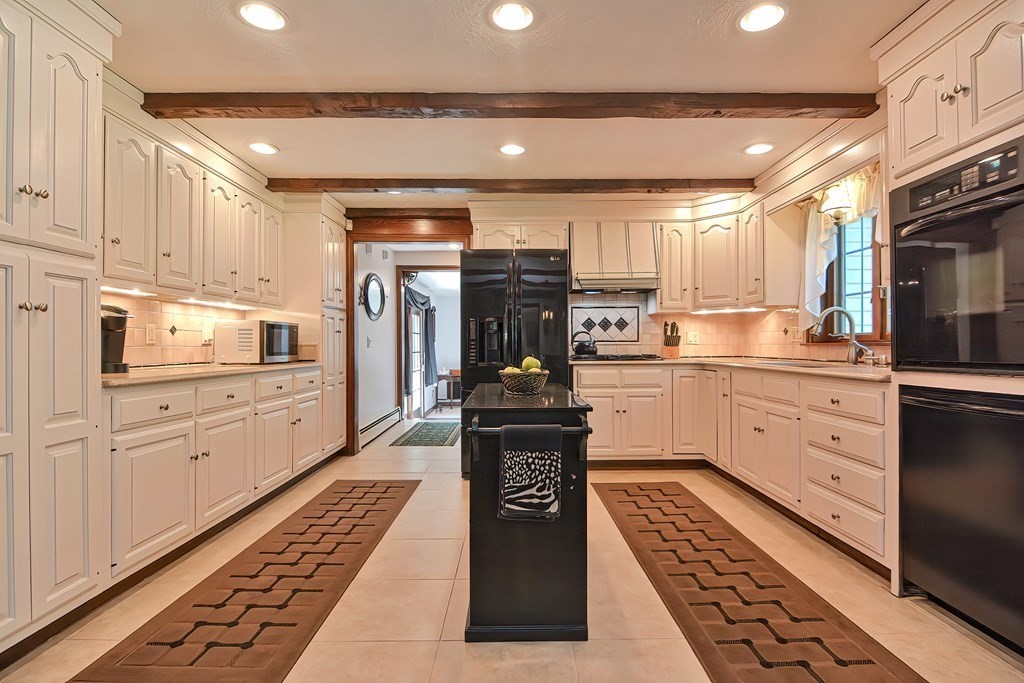135 Gardner Road Winchendon, MA 01475 - Photo 7 of 27 Gallery Image 7