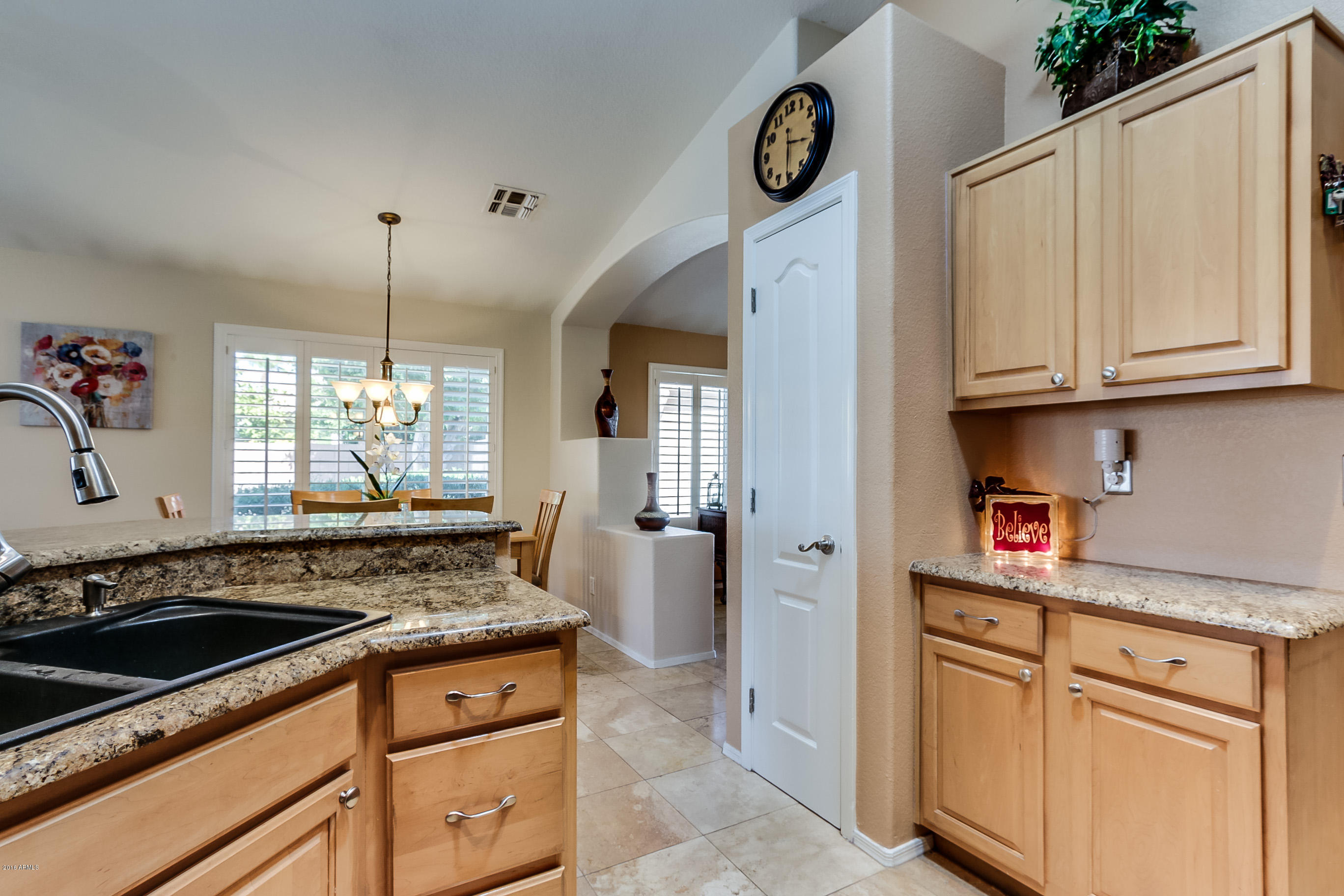 242 West Del Rio Street Gilbert, AZ 85233 - Photo 14 of 48 Del Rio-030