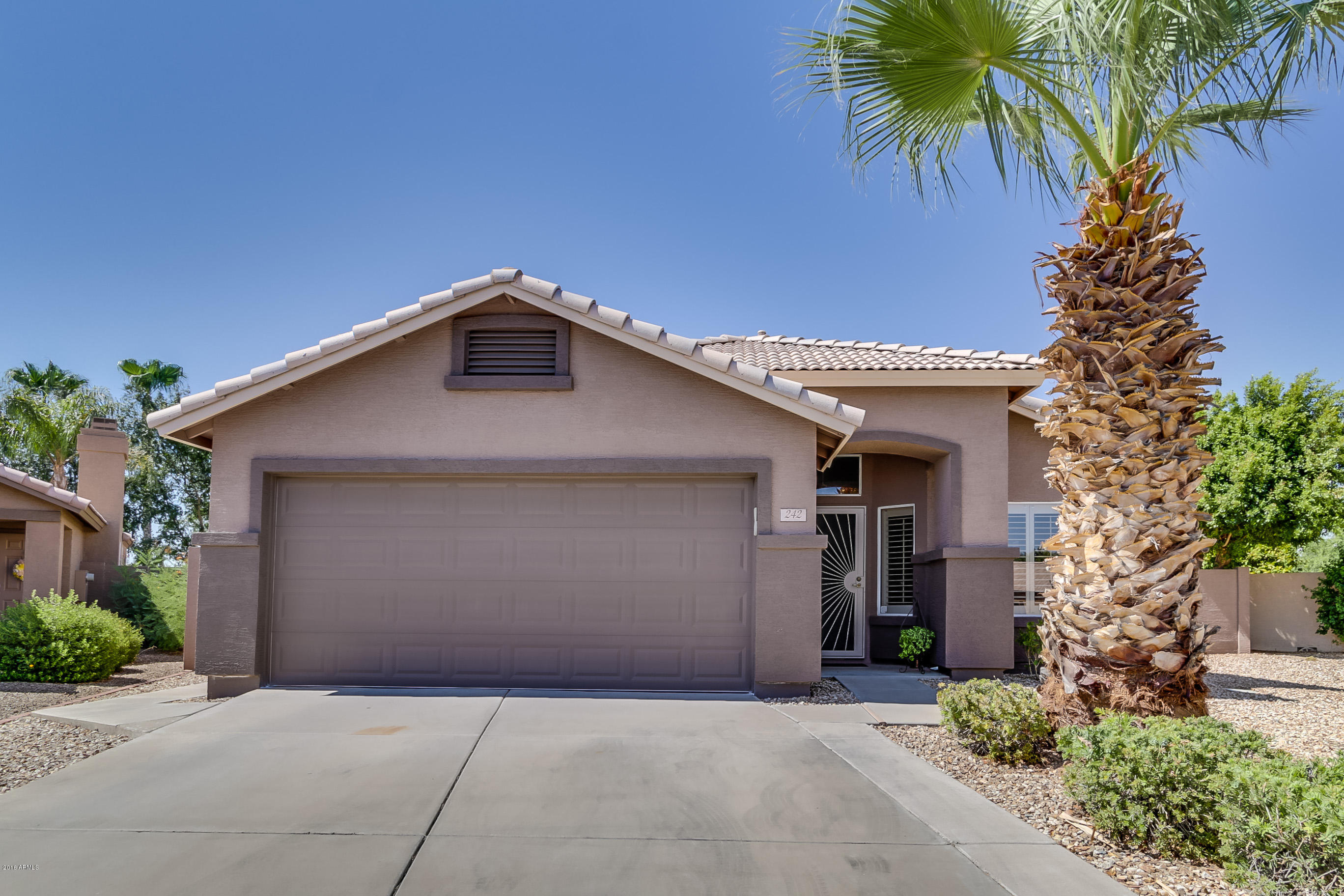 242 West Del Rio Street Gilbert, AZ 85233 - Photo 2 of 48 Del Rio-002