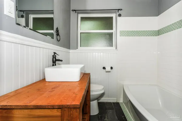 $2,795 | 3547 Firestone Boulevard, Pensacola, FL 32503