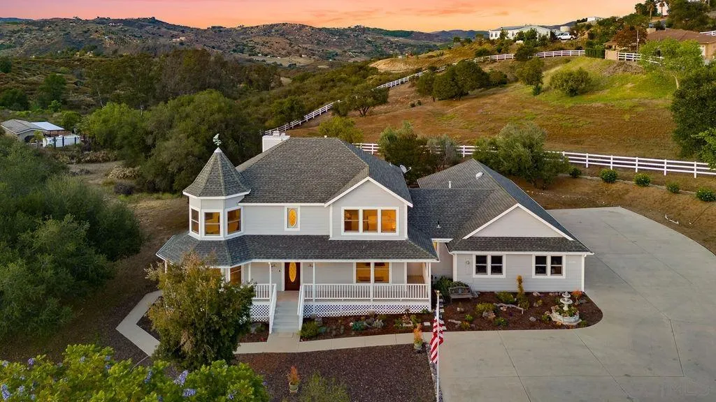 9856 West Lilac Road Escondido, CA 92026 - Photo 1 of 19