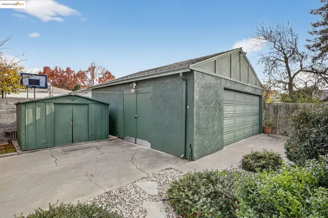 a backyard of a house