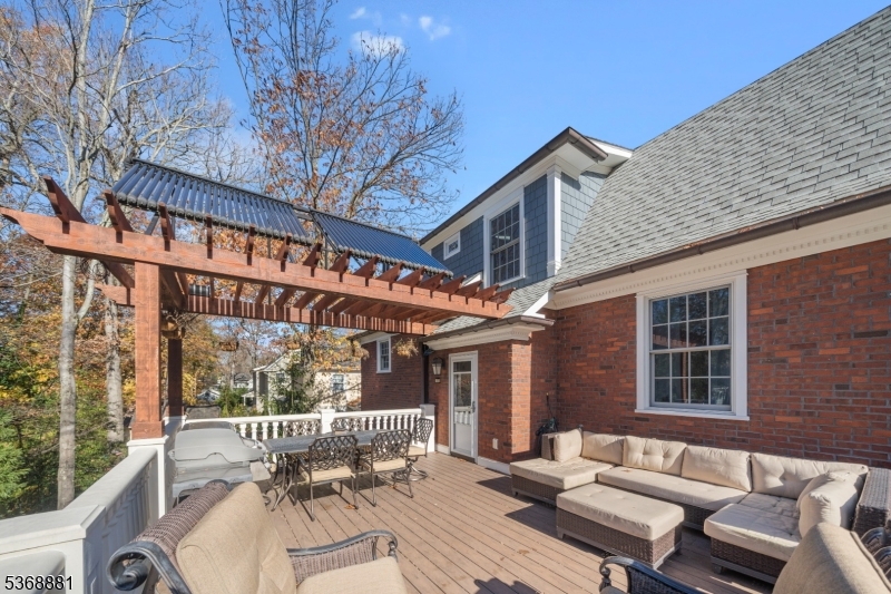 67 Tulip Street Summit, NJ 07901 - Photo 23 of 47