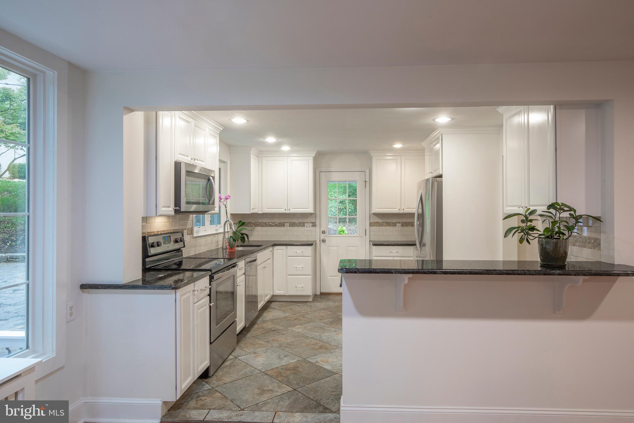450 Upper Gulph Road Wayne, PA 19087 - Photo 7 of 62