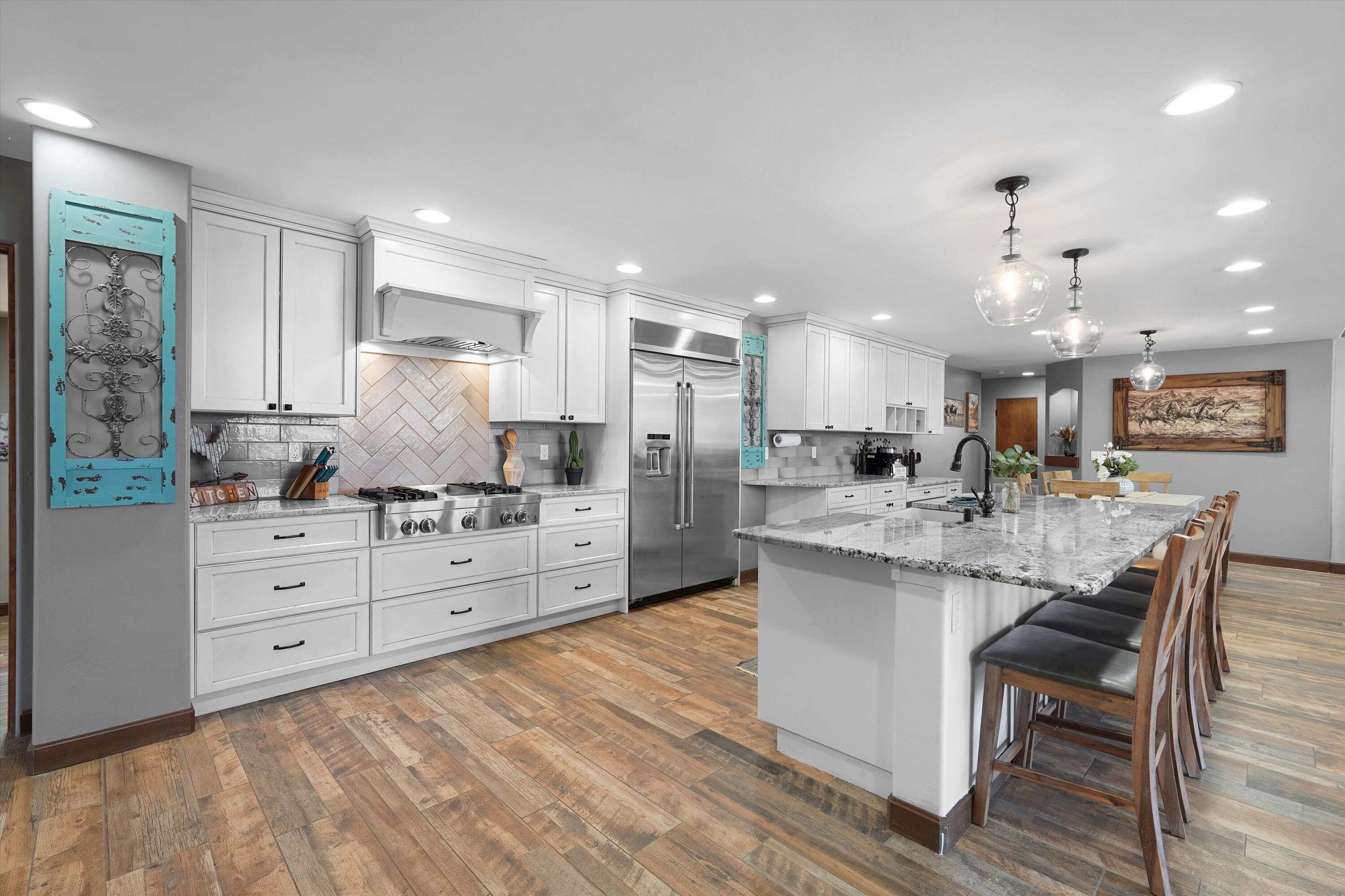 6735 Corrales Road Corrales, NM 87048 - Photo 33 of 130 Gallery Image 33