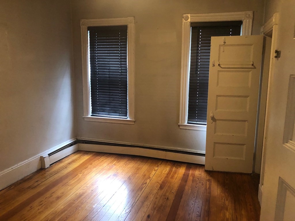 20 Taft Street Boston, MA 02125 - Photo 17 of 18