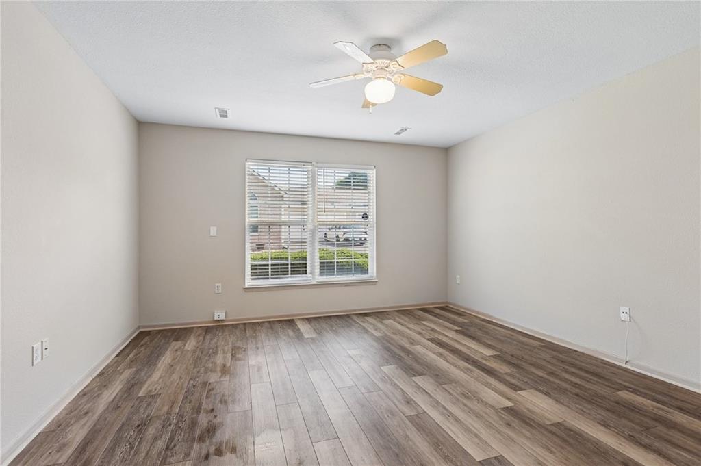 11316 South Pflumm Road Olathe, KS 66215 - Photo 14 of 26