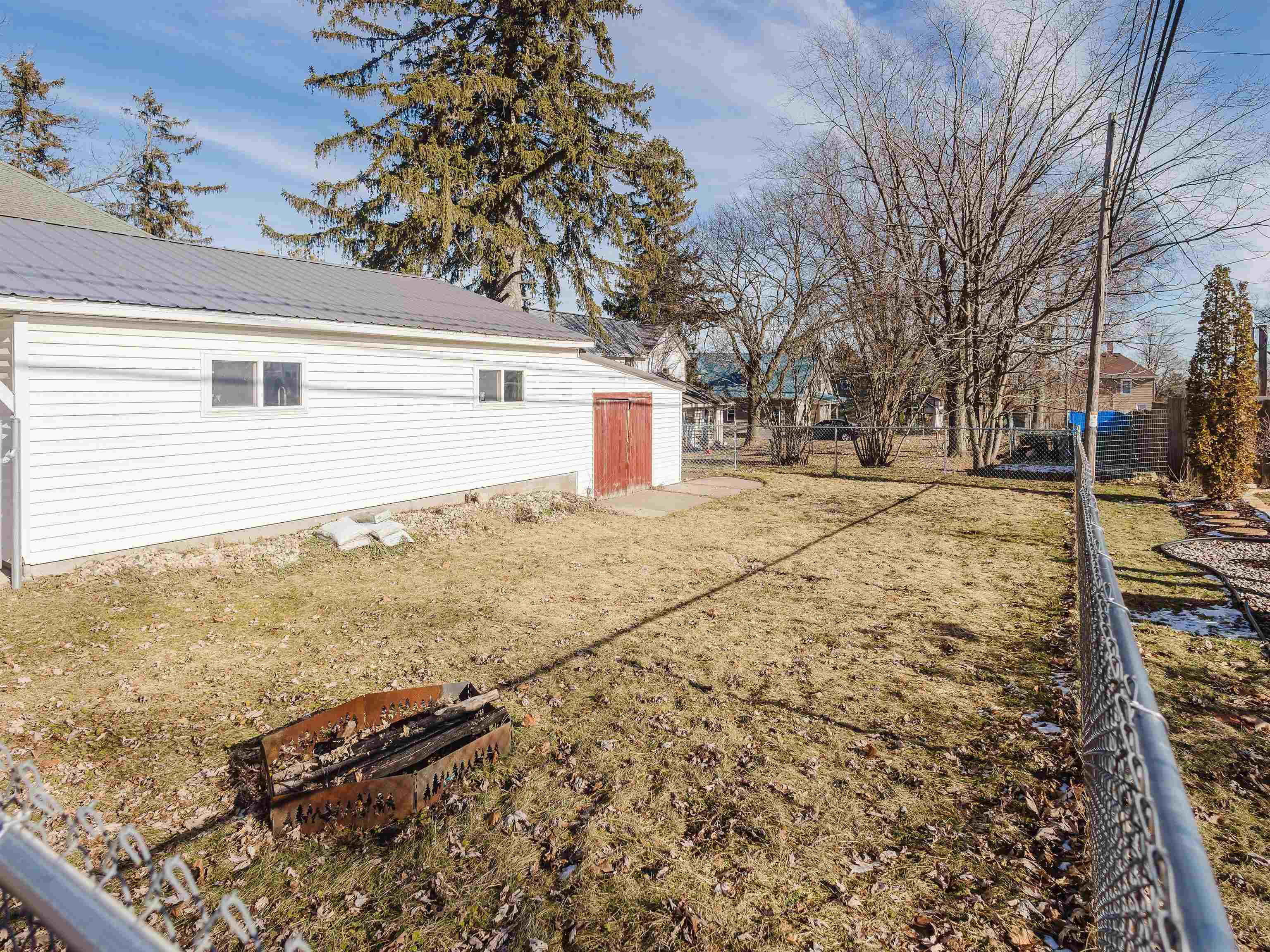 417 West Division Street Dodgeville, WI 53533 - Photo 43 of 44