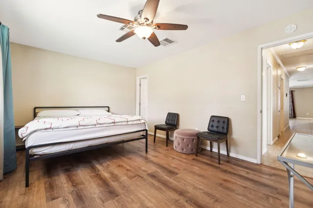 a view of a hallway with closet