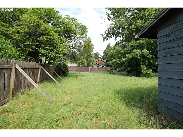 $539,000 | 442 Northwest 4th Avenue, Canby, OR 97013