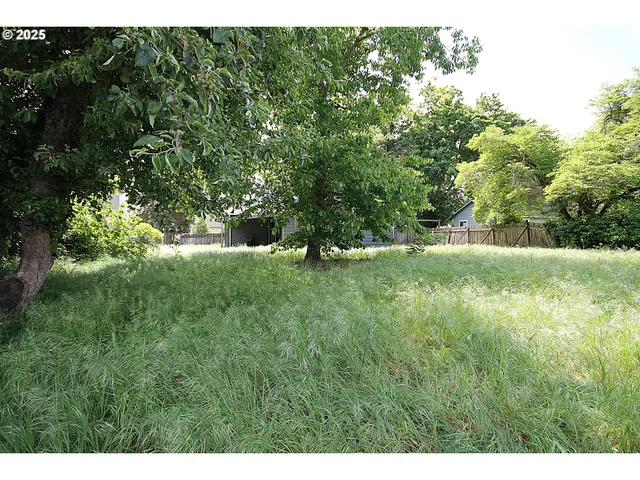 $539,000 | 442 Northwest 4th Avenue, Canby, OR 97013