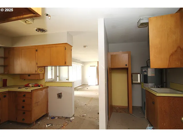 $539,000 | 442 Northwest 4th Avenue, Canby, OR 97013