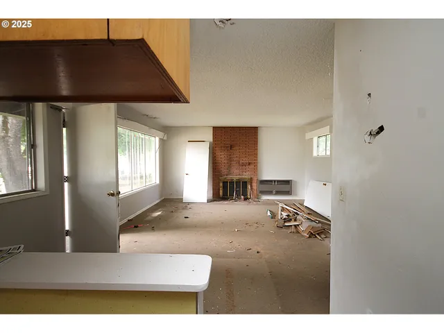 $539,000 | 442 Northwest 4th Avenue, Canby, OR 97013