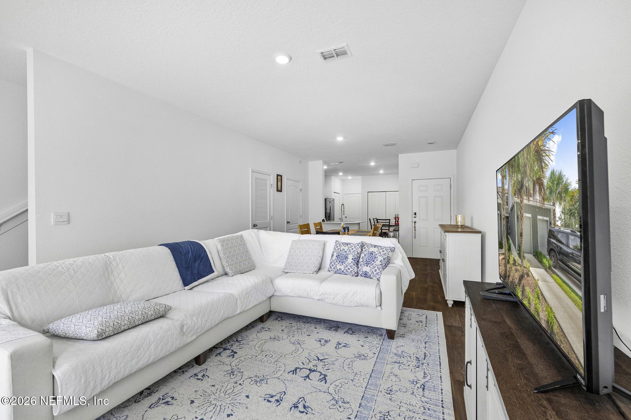 9139 Stony Brook Road Jacksonville, FL 32256 - Photo 10 of 28 DSC_9720