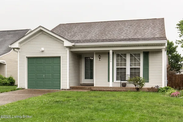 $1,800 | 10206 Brownhurst Court, Louisville, KY 40241
