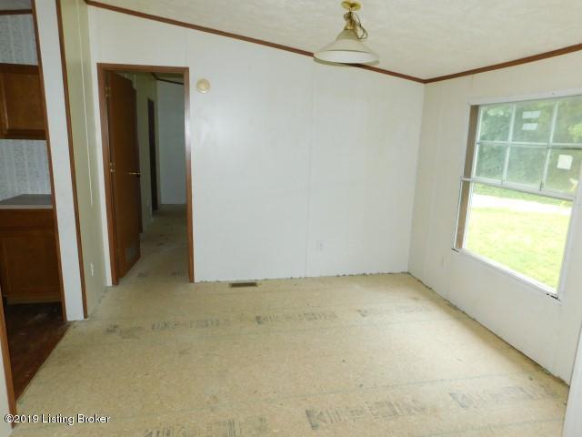 380 Smoot Road Frankfort, KY 40601 - Photo 10 of 14 dining (2)