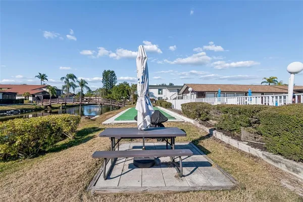 $164,900 | 5400 34th Street West, Unit D16, Bradenton, FL 34210