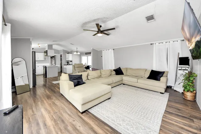 $225,000 | 90 Private Road 643A, Dayton, TX 77535