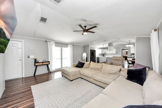 $225,000 | 90 Private Road 643A, Dayton, TX 77535