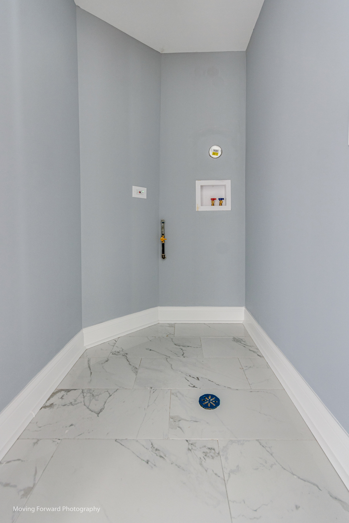 473 East Elm Street Sycamore, IL 60178 - Photo 18 of 53 a view of a small space