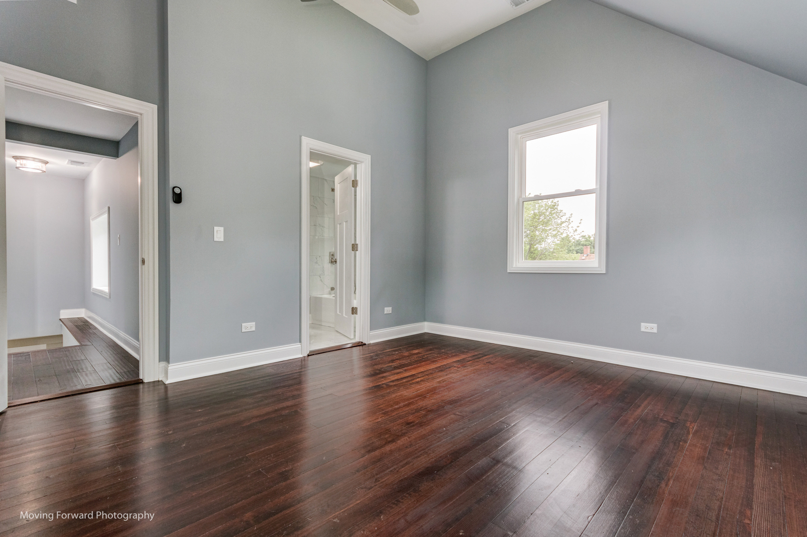 473 East Elm Street Sycamore, IL 60178 - Photo 30 of 53 a view of a livingroom with wooden floor and a window